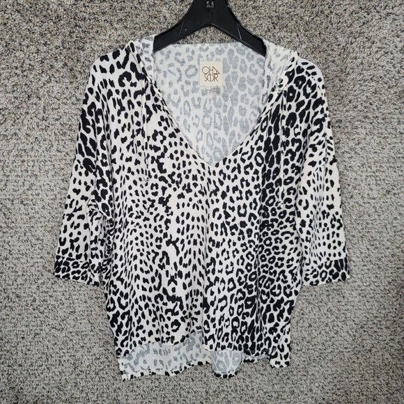 Chaser Top Womens Small Animal Print Lightweight‎ Hoodie Drawstring Casual - Picture 1 of 7